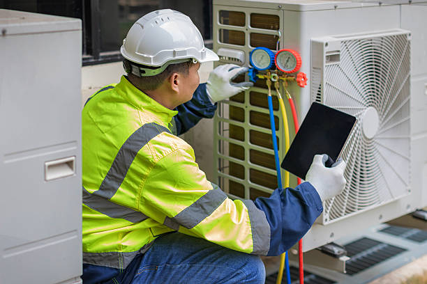 Professional Hvac technician working in Chester, NY